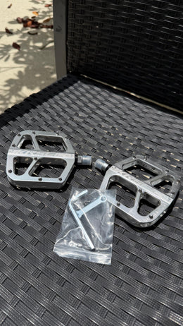 Timoto Wide Chrome Bike Pedals (Universal Fit)